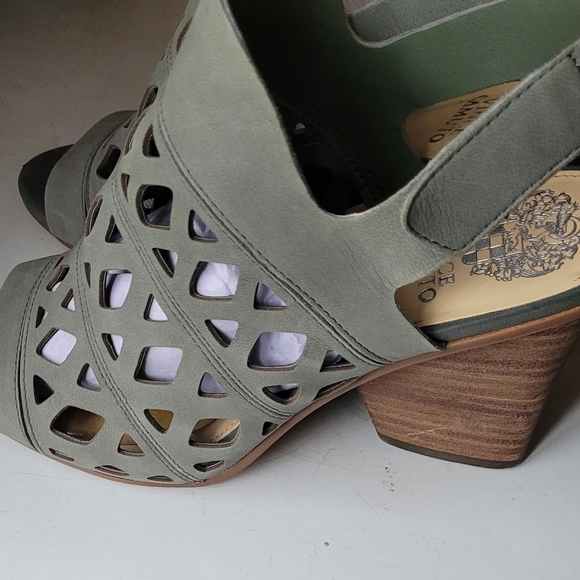 Vince Camuto Cutout Nubuck Heeled Sandals-Deverly - Picture 4 of 7